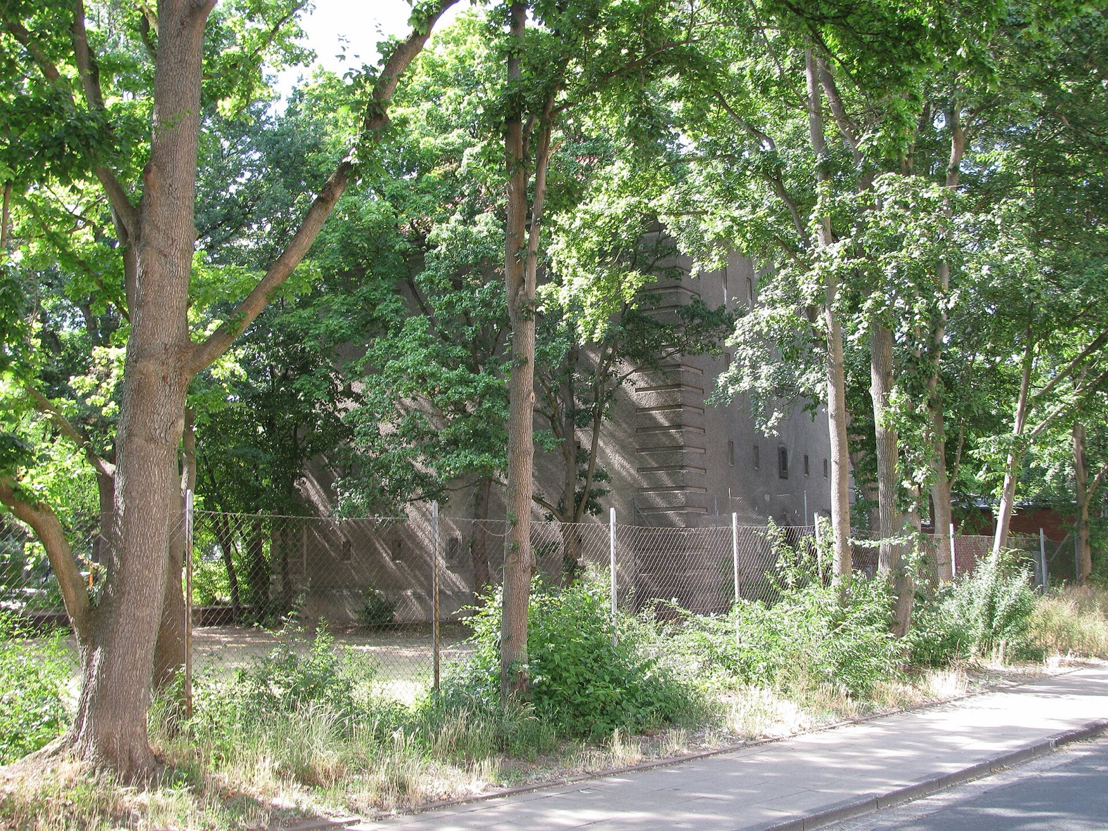 High bunker Nordfeldstraße 6 in Germany